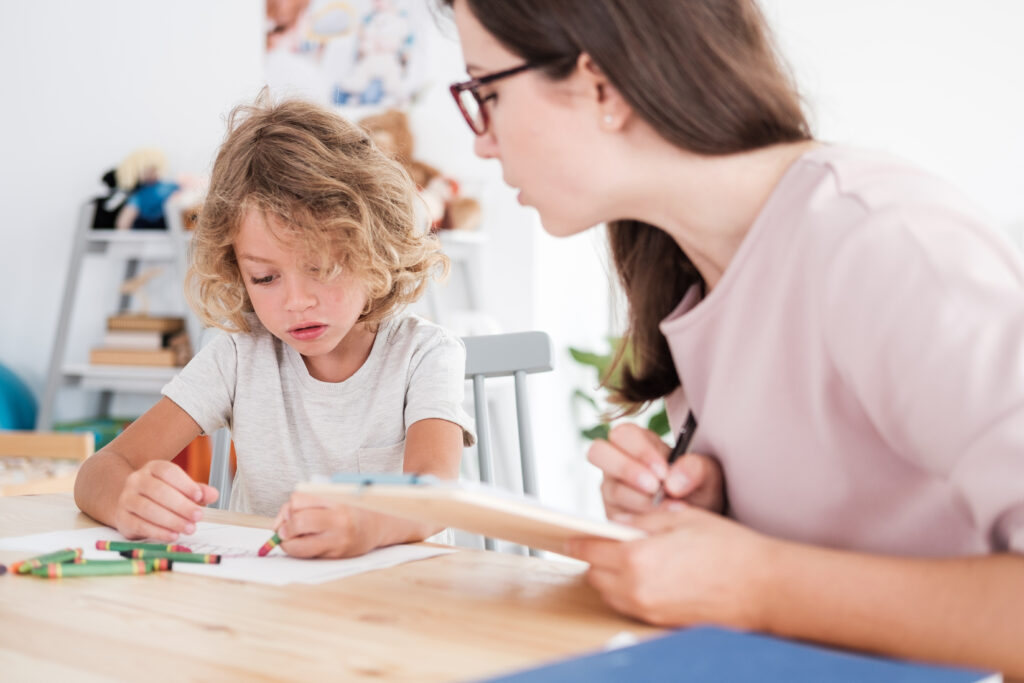 Jak na povinnou pedagogickou diagnostiku dětí v MŠ 2026/27: Největší fígle a přešlapy z praxe