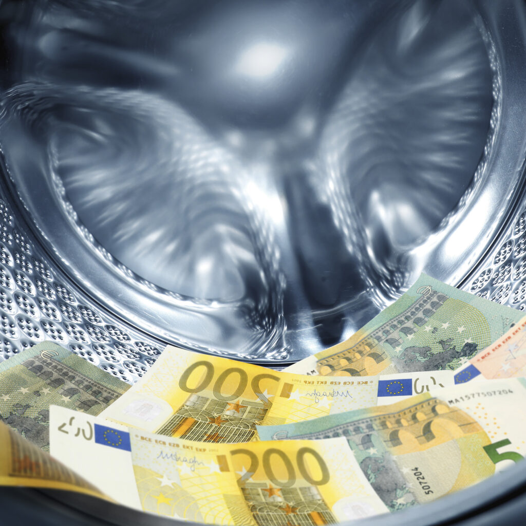 Nové AML povinnosti 2026/2027: kontroly klientů, podezřelé obchody, dokumentace s AI